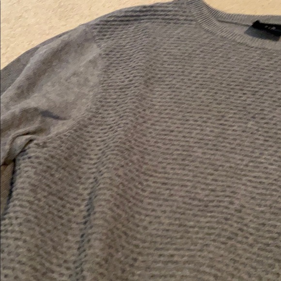 Armani exchange sweater - Picture 2 of 3